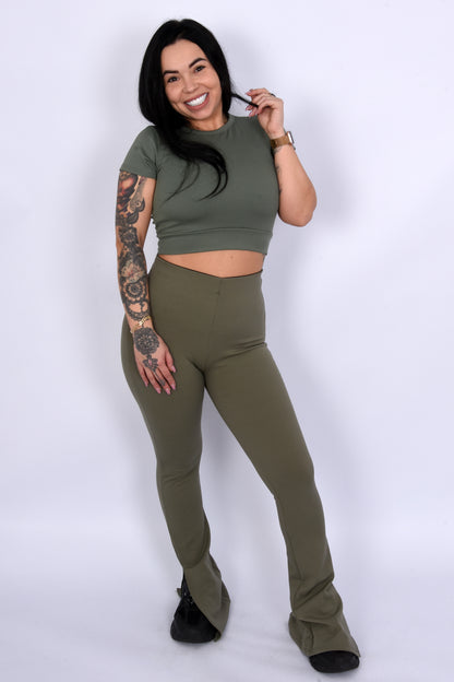 Ribbed Gym Set Olive Flared
